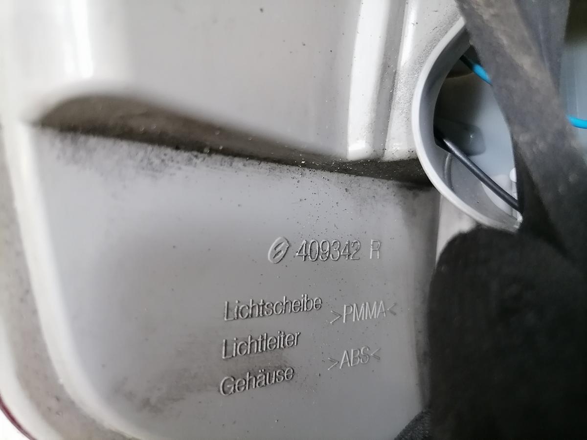 BMW X3 original R&uuml;cklicht R&uuml;ckleuchte Schlussleuchte au&szlig;en rechts Facelift ab Herbst 2006 Bj.2008